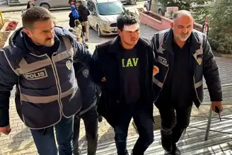 Kardeşini ve Yengesini Öldürdü: "Şeytan Musallat Ettiler"