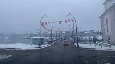 Yoğun Kar Yağışı: Eğitime Ara!