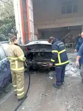 Karabük'te İki Araç Yandı
