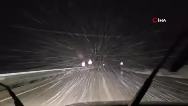 Dağlık Geçitte Yoğun Kar Yağışı